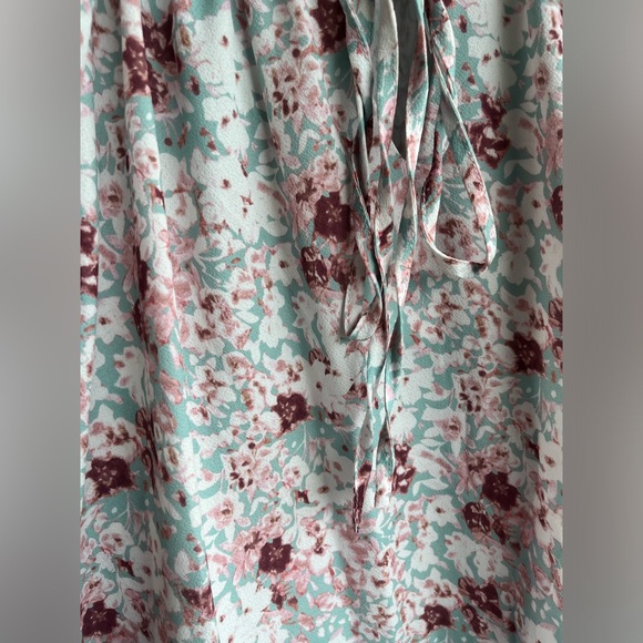 SimpleFun Women's Boho Tops Floral V Neck Short Sleeve Summer Blouse, Size 2XL - Picture 2 of 5